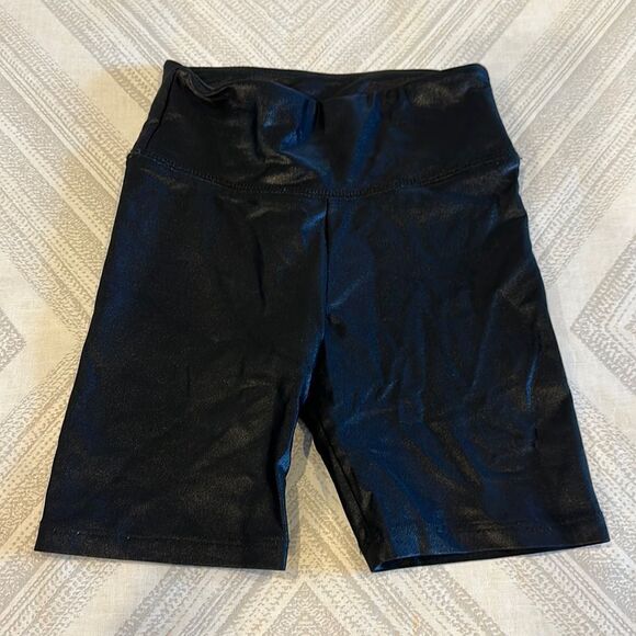 Katie J NYC Girls Black Spandex Shorts - Picture 1 of 4